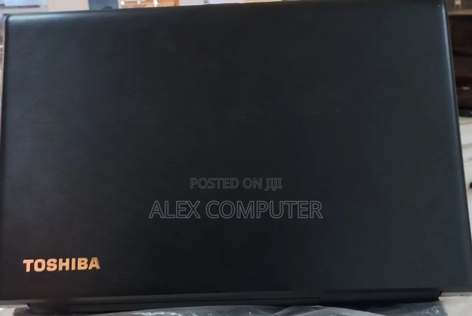 New Laptop Toshiba Tecra A11 4GB Intel Core I5 HDD 500GB