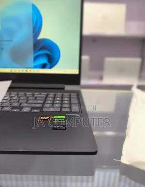 New Laptop HP Victus 16 16GB AMD Ryzen 7 SSD 512GB