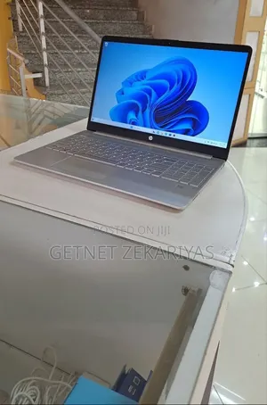 New Laptop HP Stream Notebook 8GB Intel Core I5 SSD 512GB