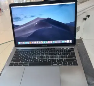 New Laptop Apple MacBook Pro 2018 8GB Intel Core I5 SSD 512GB