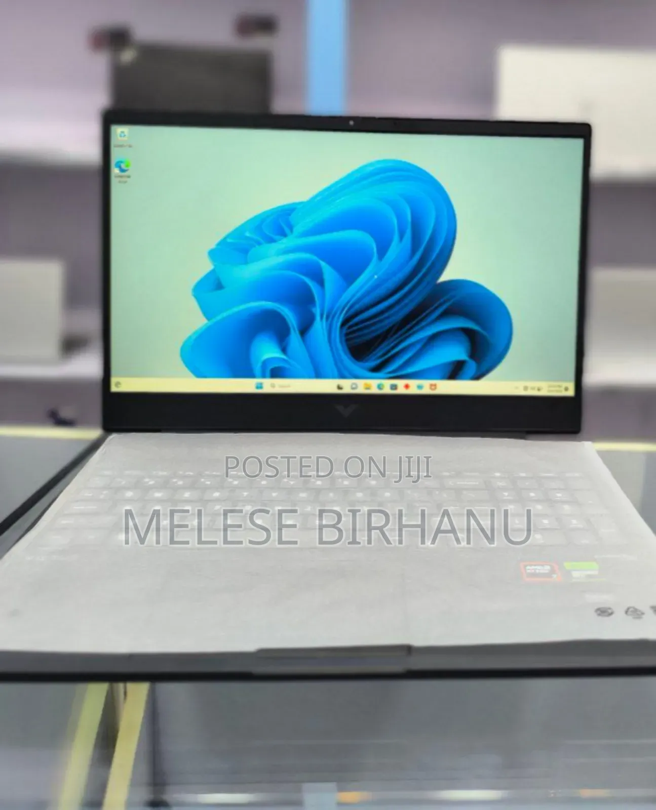 New Laptop HP Victus 16 16GB AMD Ryzen 7 SSD 512GB