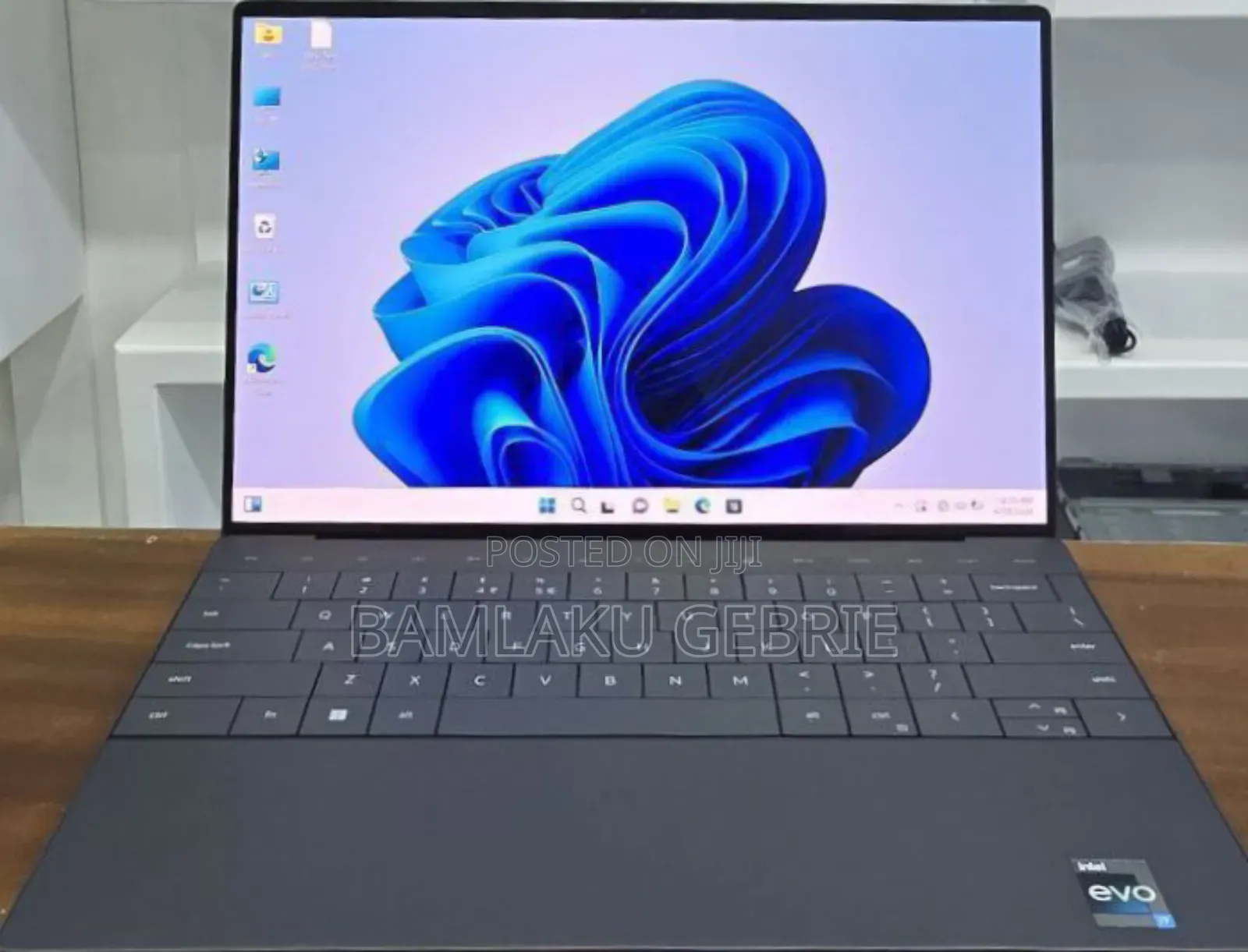 New Laptop Dell XPS 13 32GB Intel Core I7 SSD 1T