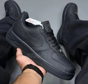 Photo - Nike Airforce 1 Black Premium Quality