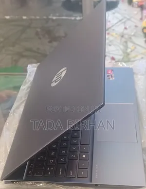 New Laptop HP Pavilion 15 8GB AMD Ryzen 5 SSD 512GB