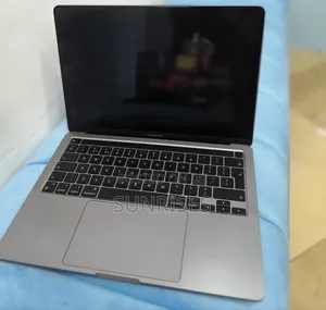 New Laptop Apple MacBook Pro M1 8GB Apple M1 SSD 256GB