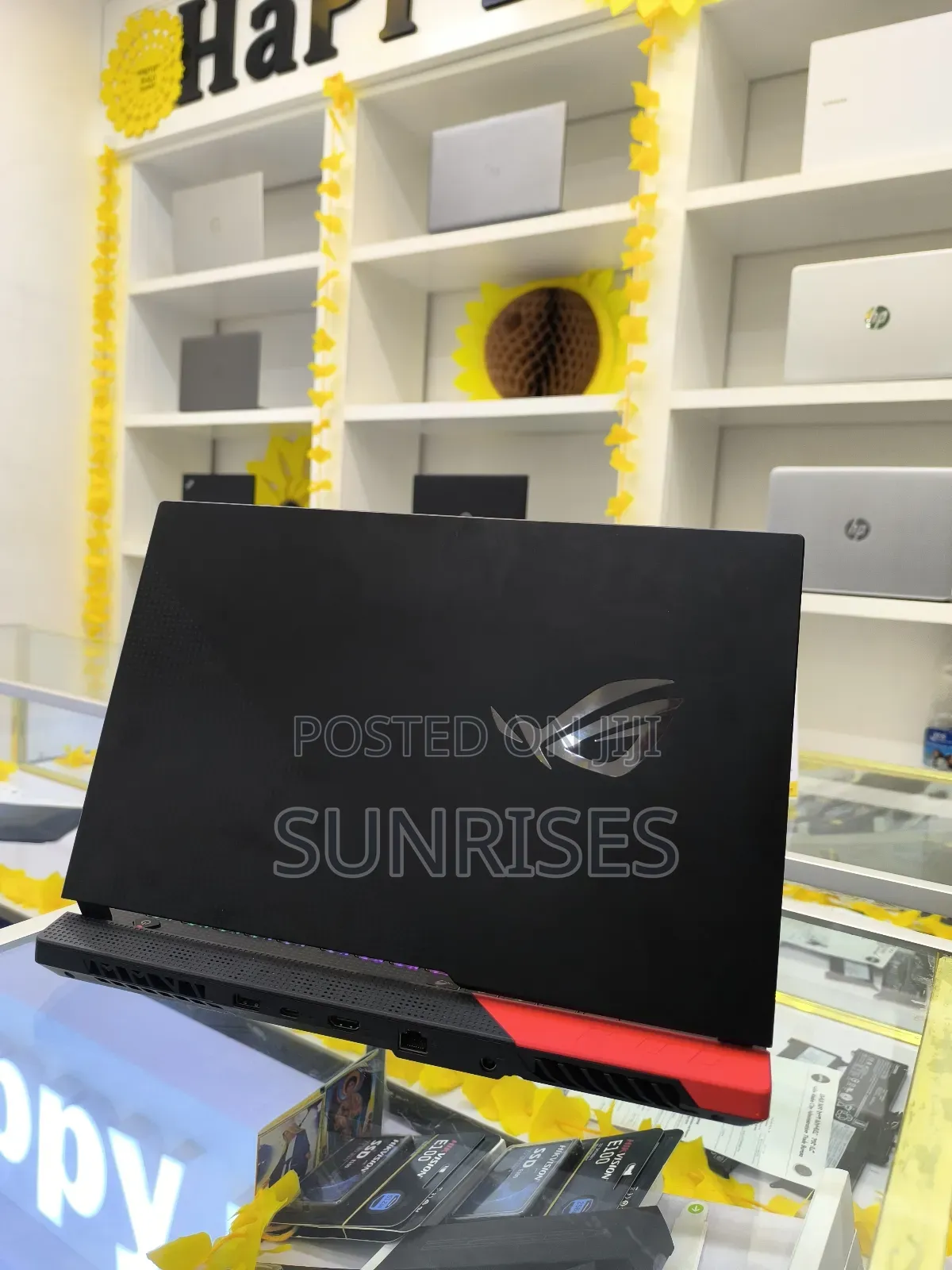 New Laptop Asus ROG Strix G15 18GB AMD Ryzen 9 SSD 512GB