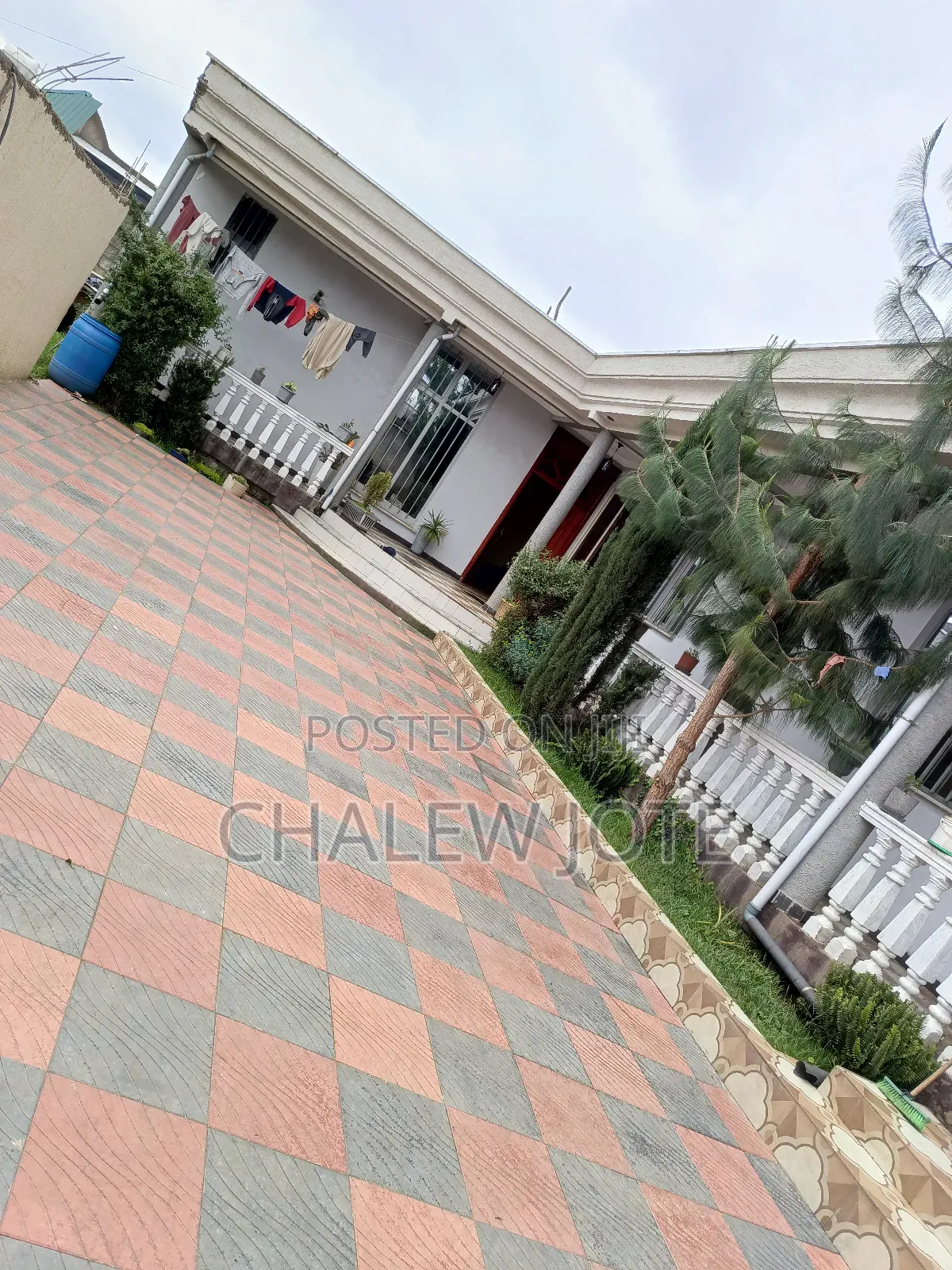 Furnished 4bdrm House in Oromia-Finfinne for sale