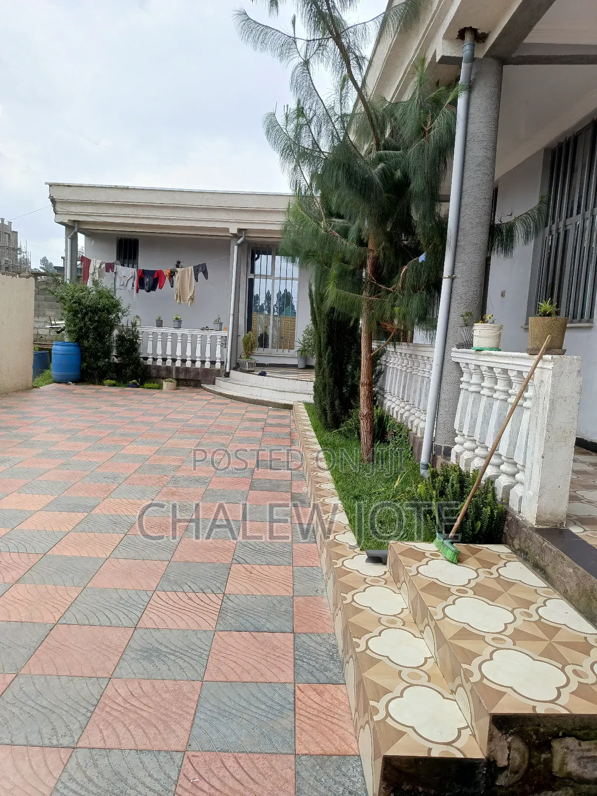 Furnished 4bdrm House in Oromia-Finfinne for sale