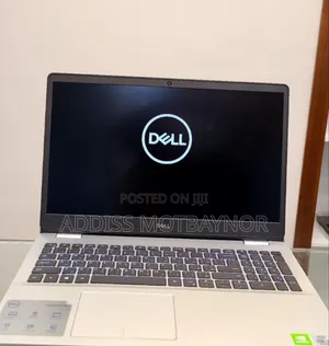 New Laptop Dell Precision 15 3520 16GB Intel Core I5 SSD 512GB