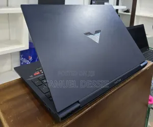 New Laptop HP Victus 15 8GB AMD Ryzen 5 SSD 512GB