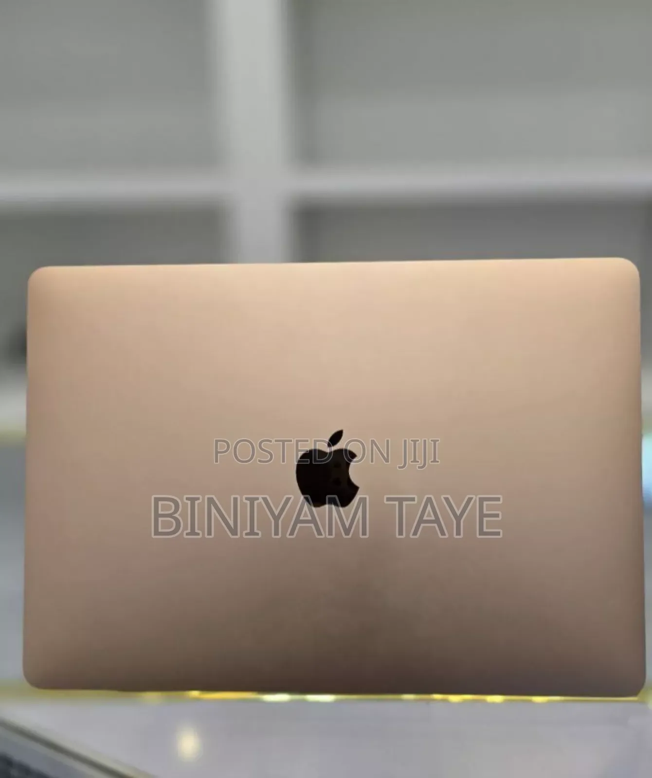 New Laptop Apple MacBook Pro M1 16GB Apple M1 SSD 256GB