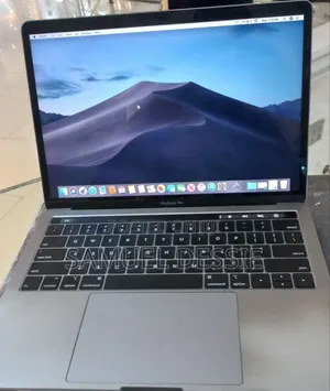 New Laptop Apple MacBook Pro 2018 8GB Intel Core I5 SSD 512GB