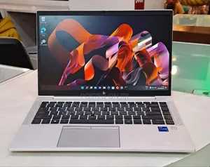 New Laptop HP EliteBook 840 G8 16GB Intel Core I7 SSD 512GB