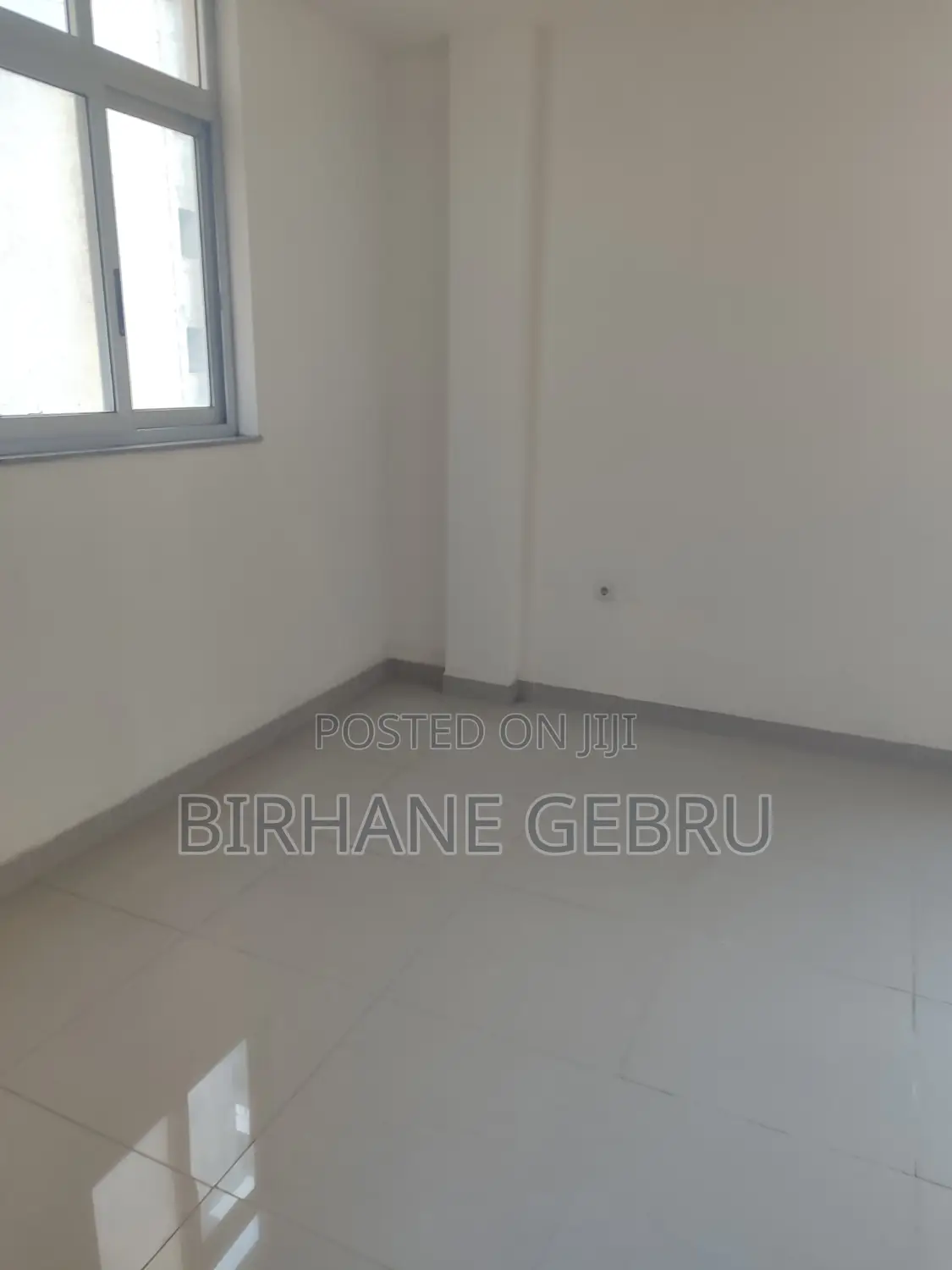 Luxury Apartiment for Office Rent