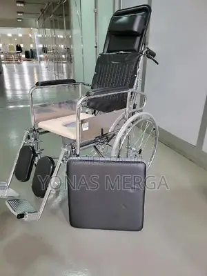 LIGHTWEIGHT FOLDING WHEELCHAIR:Help the Elderly, the Sick,