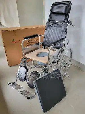 Healthcare Folding Toilet Wheelchair With Mag Wheel