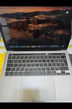 New Laptop Apple MacBook Pro M1 8GB Apple M1 Pro SSD 256GB