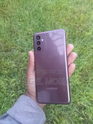 Samsung Galaxy M13 64 GB Rose Gold