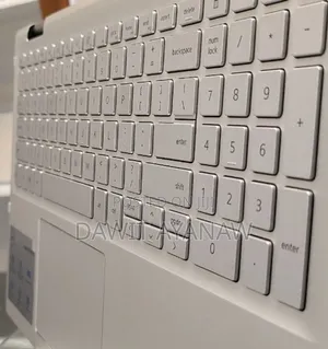 New Laptop Dell Inspiron 15 12GB Intel Core I5 SSD 512GB