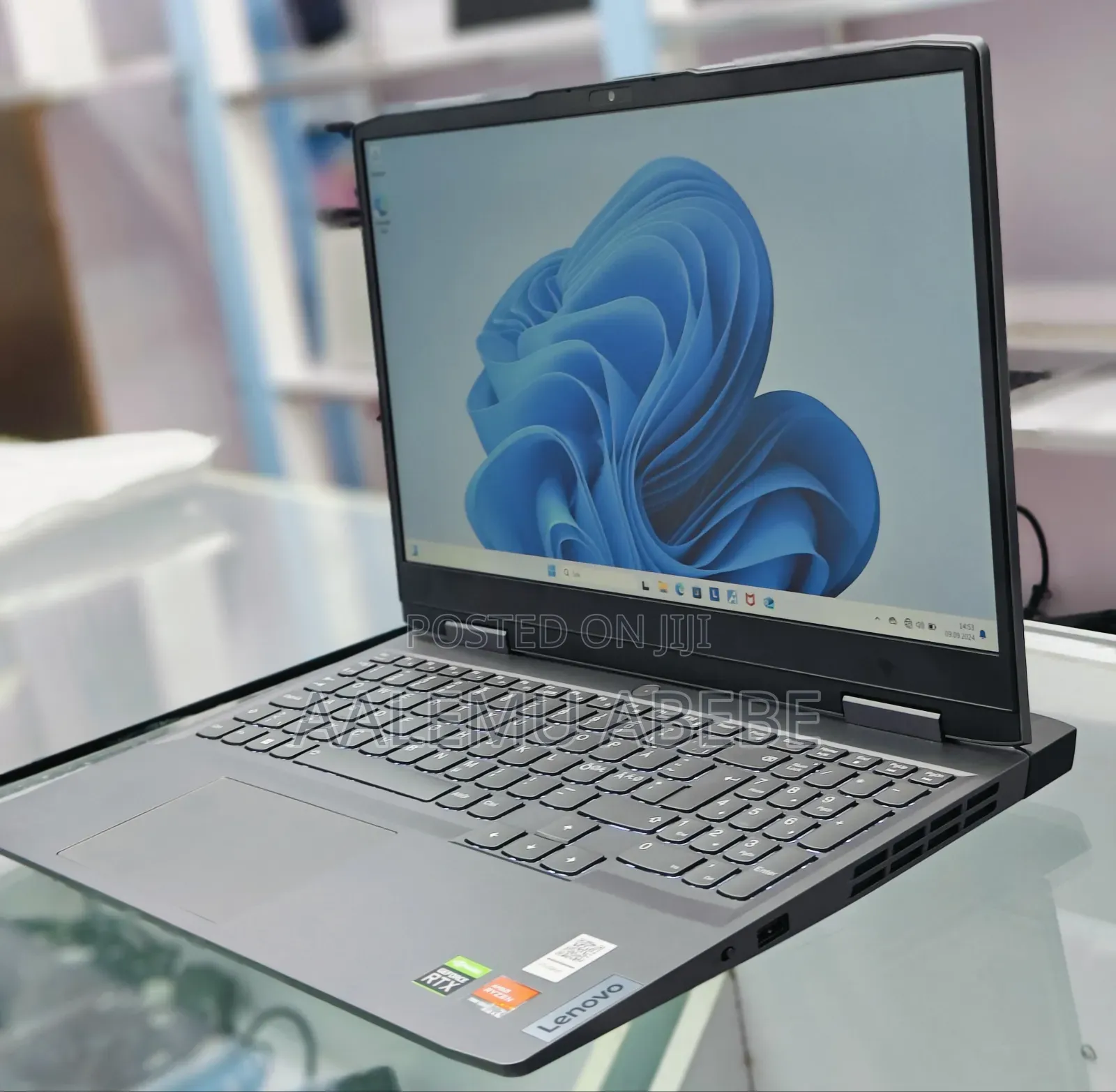 New Laptop HP Victus 16 16GB AMD Ryzen 7 SSD 1T