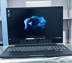 New Laptop HP Victus 16 16GB AMD Ryzen 7 SSD 1T