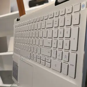 New Laptop Dell Inspiron 15 12GB Intel Core I5 SSD 512GB