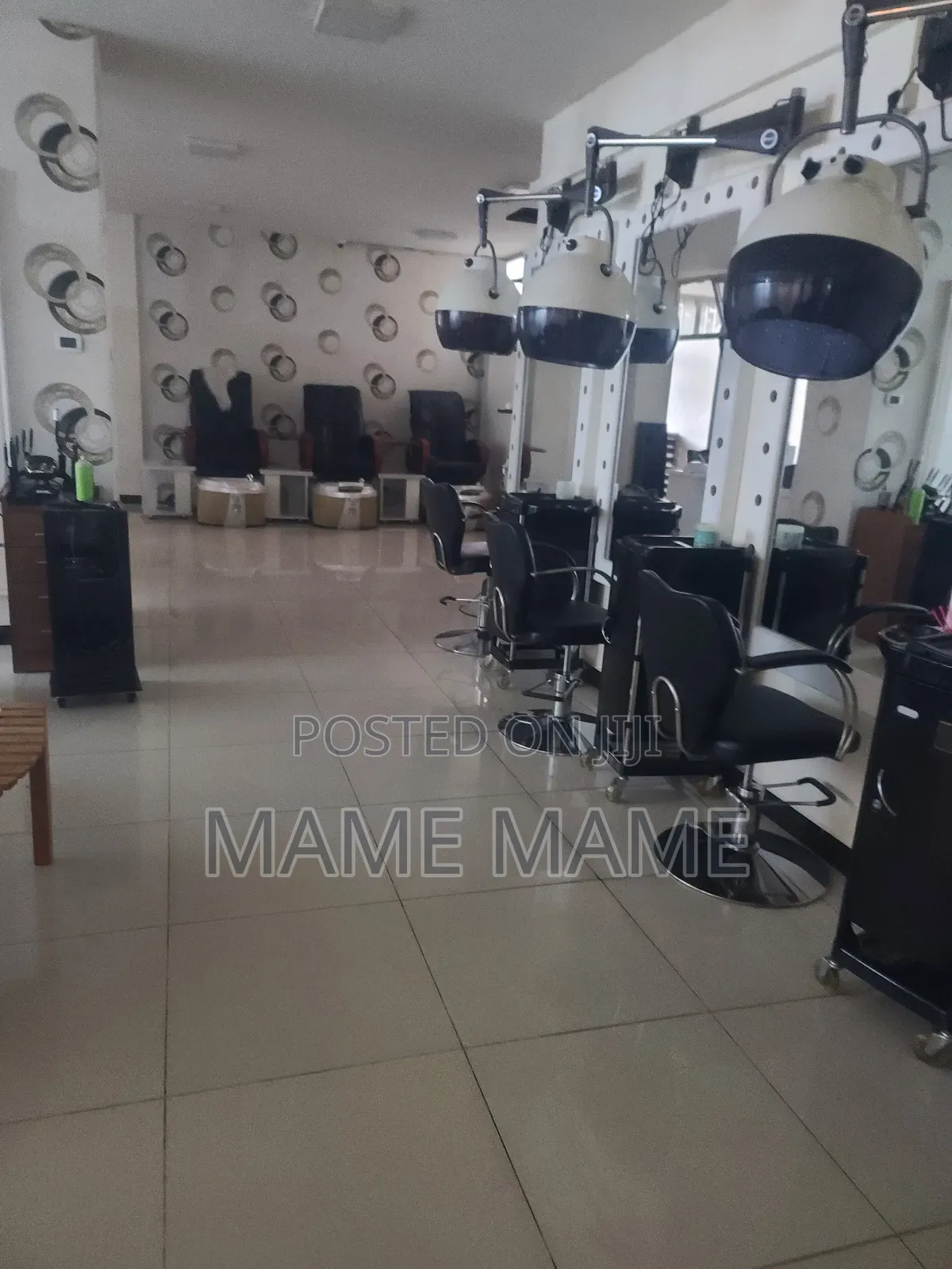 Beauty Salon for Rent