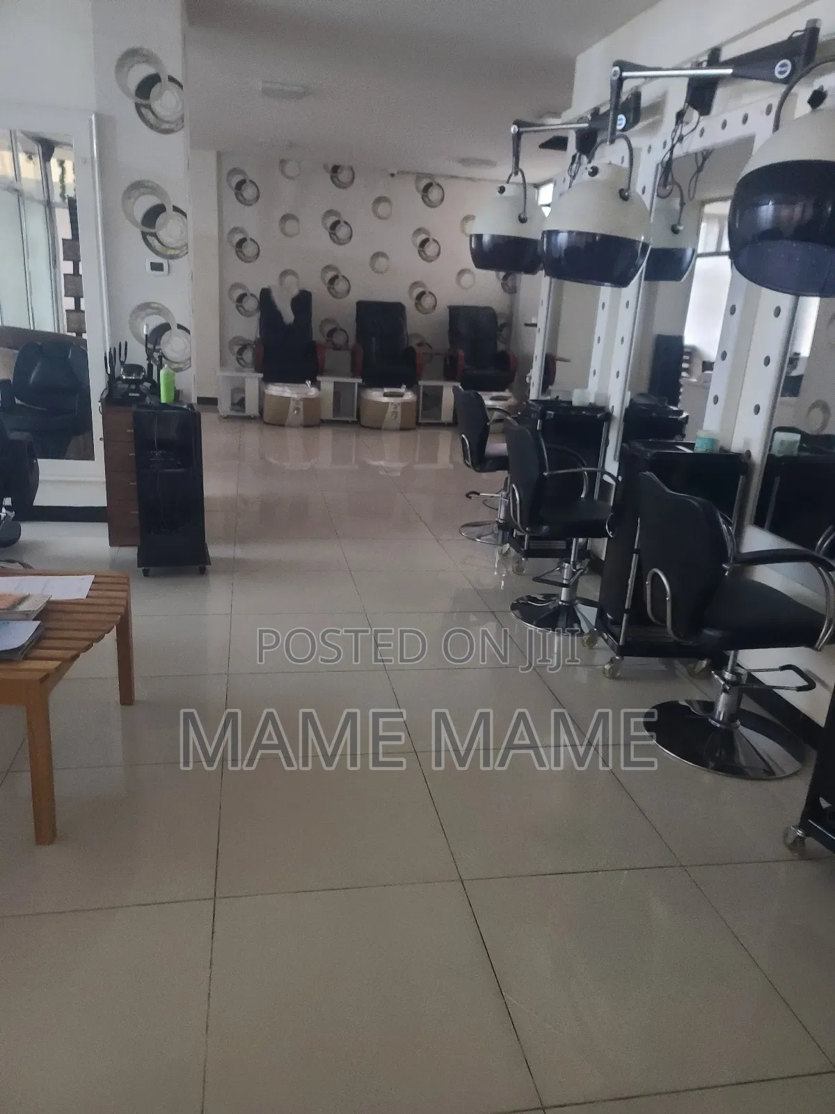 Beauty Salon for Rent
