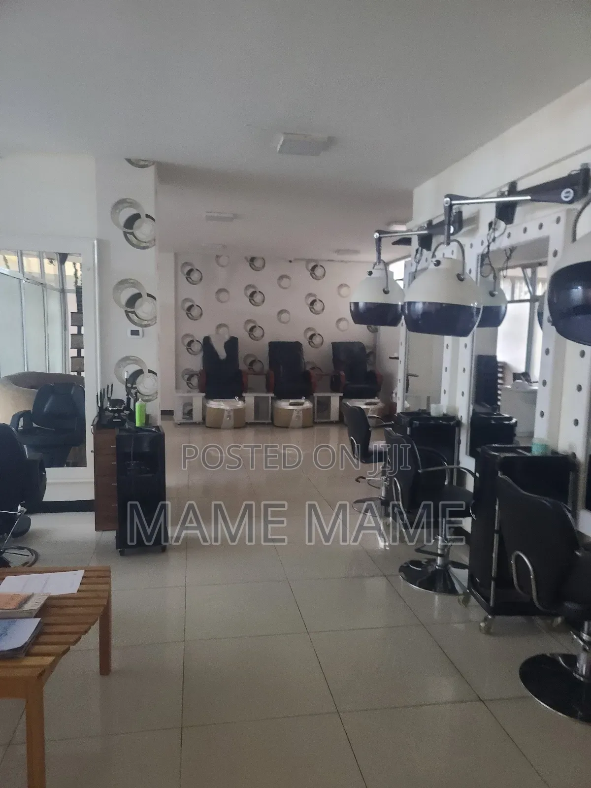 Beauty Salon for Rent