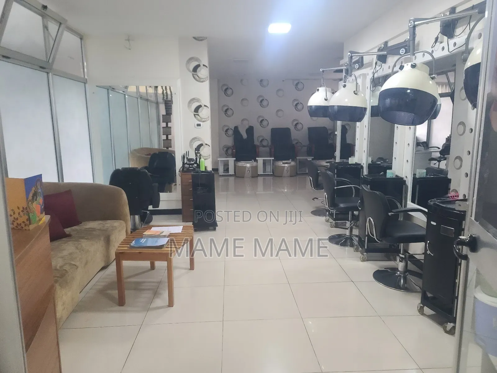 Beauty Salon for Rent