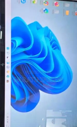 New Laptop HP EliteBook X360 1040 G7 16GB Intel Core I7 SSD 512GB