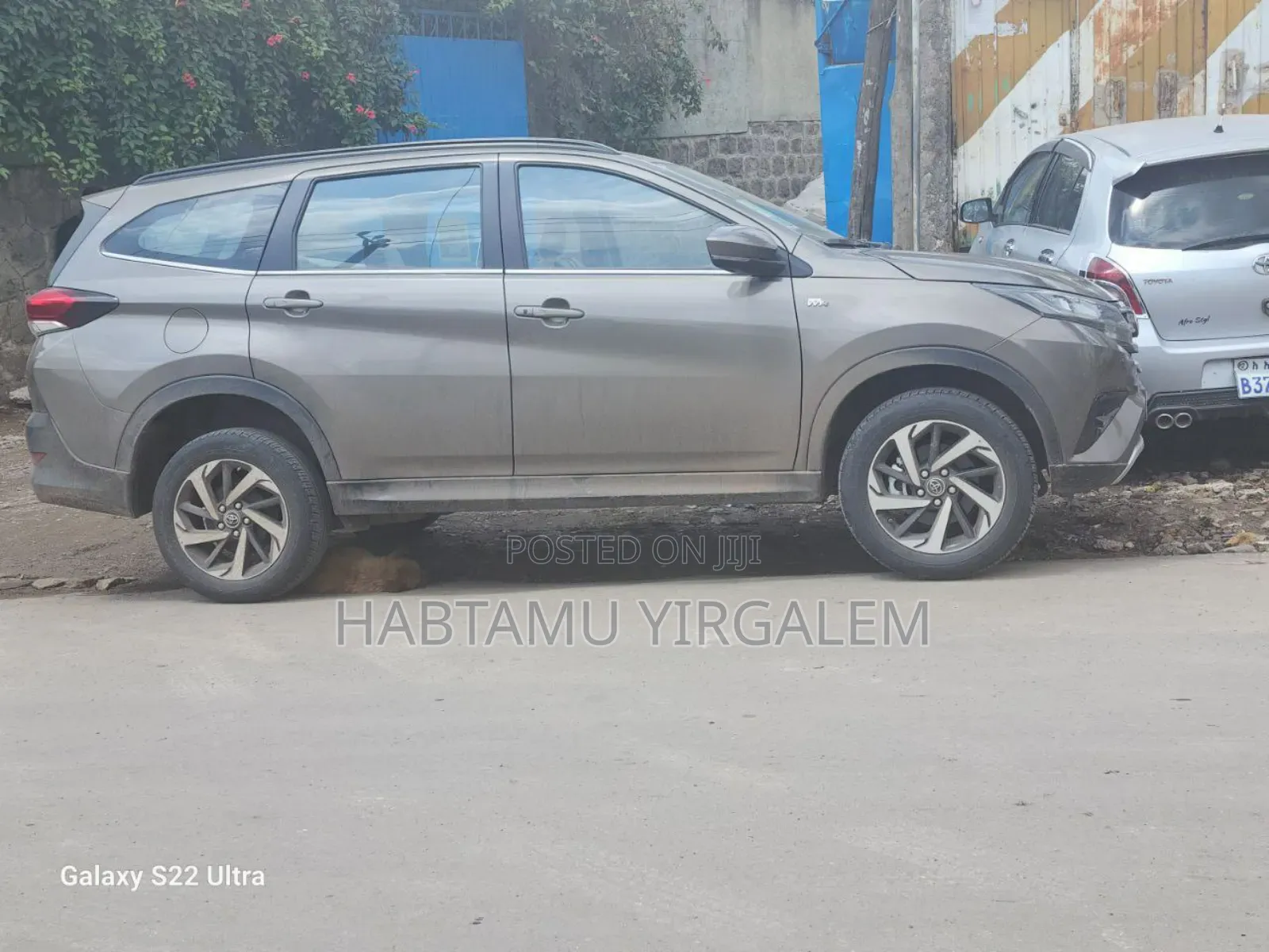 Toyota Rush 2023 Gray