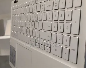 Photo - New Laptop Dell XPS 13 9360 12GB Intel Core I5 SSD 512GB