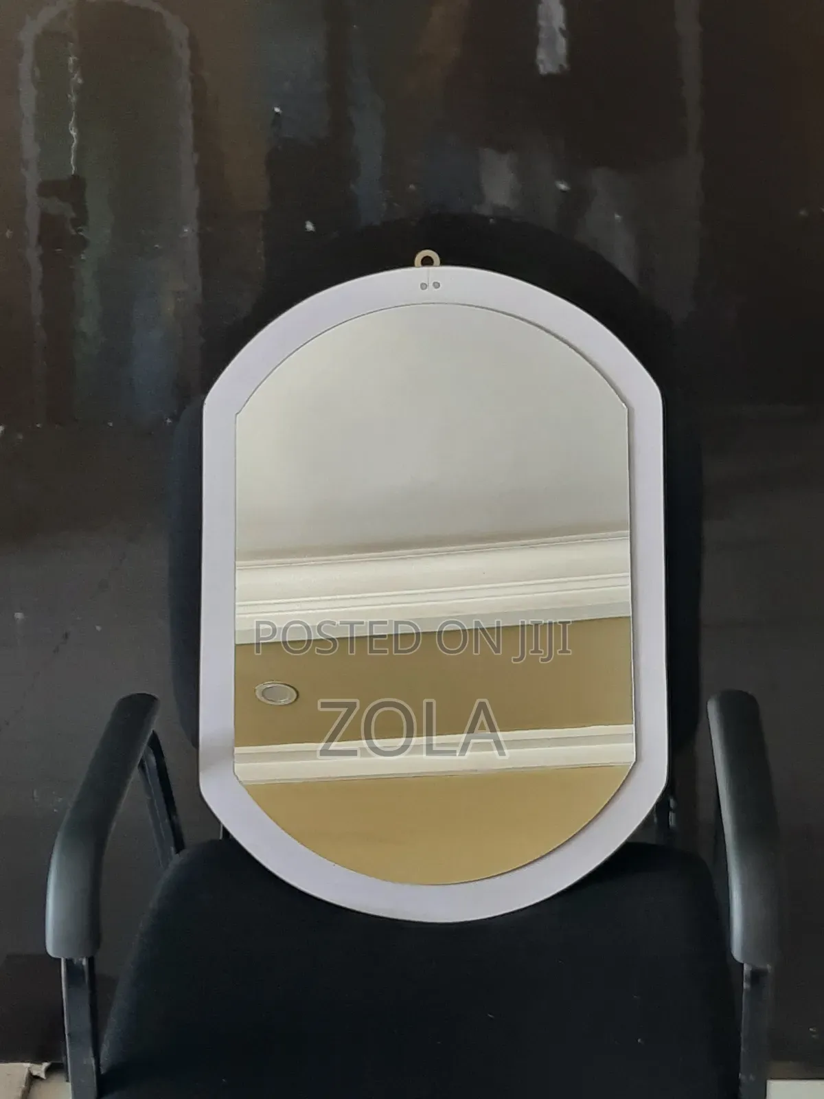 Mirror መስታወት ልዩ የበአል ቅናሽ