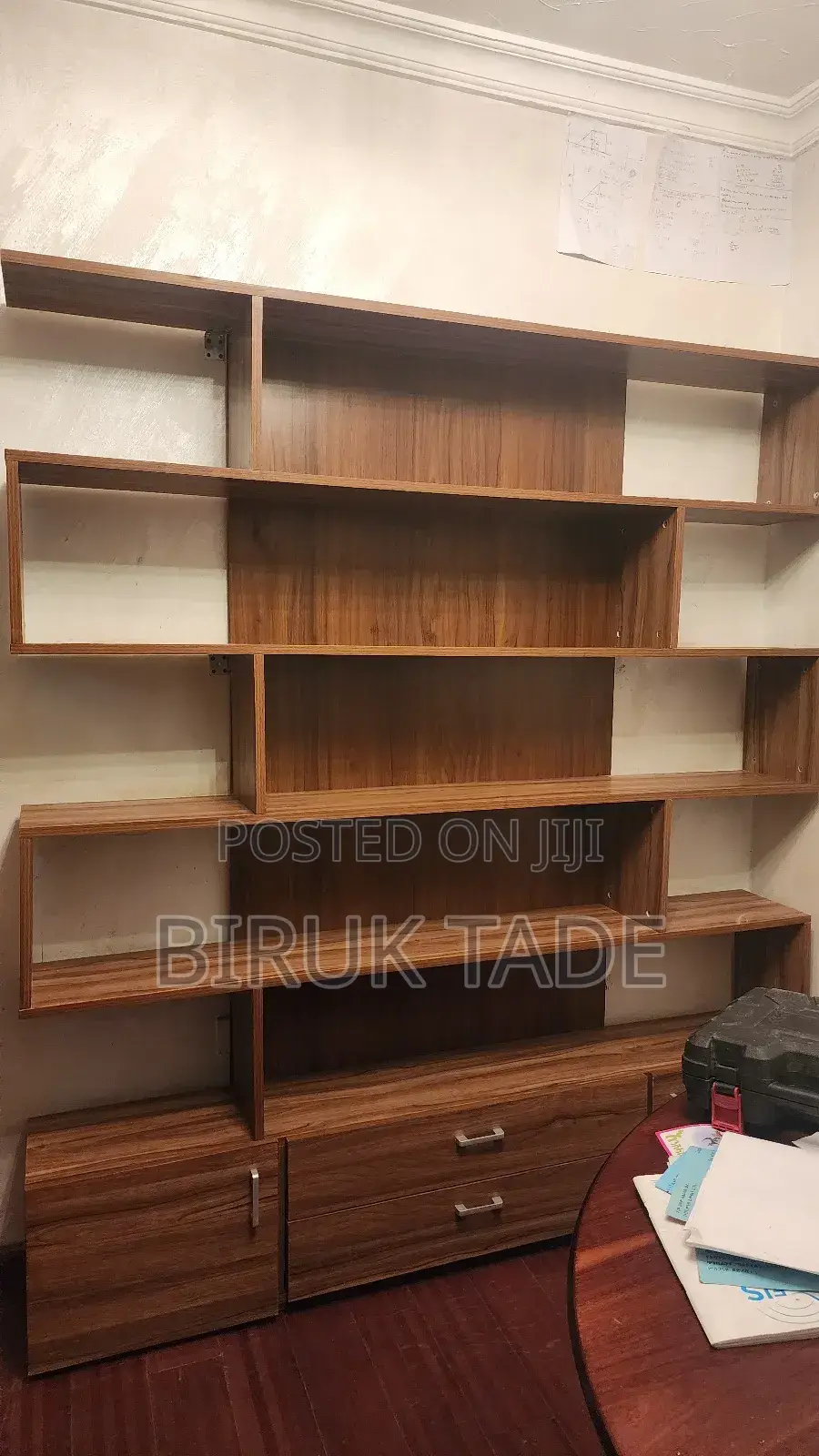 Stylish and Functional Bookshelf