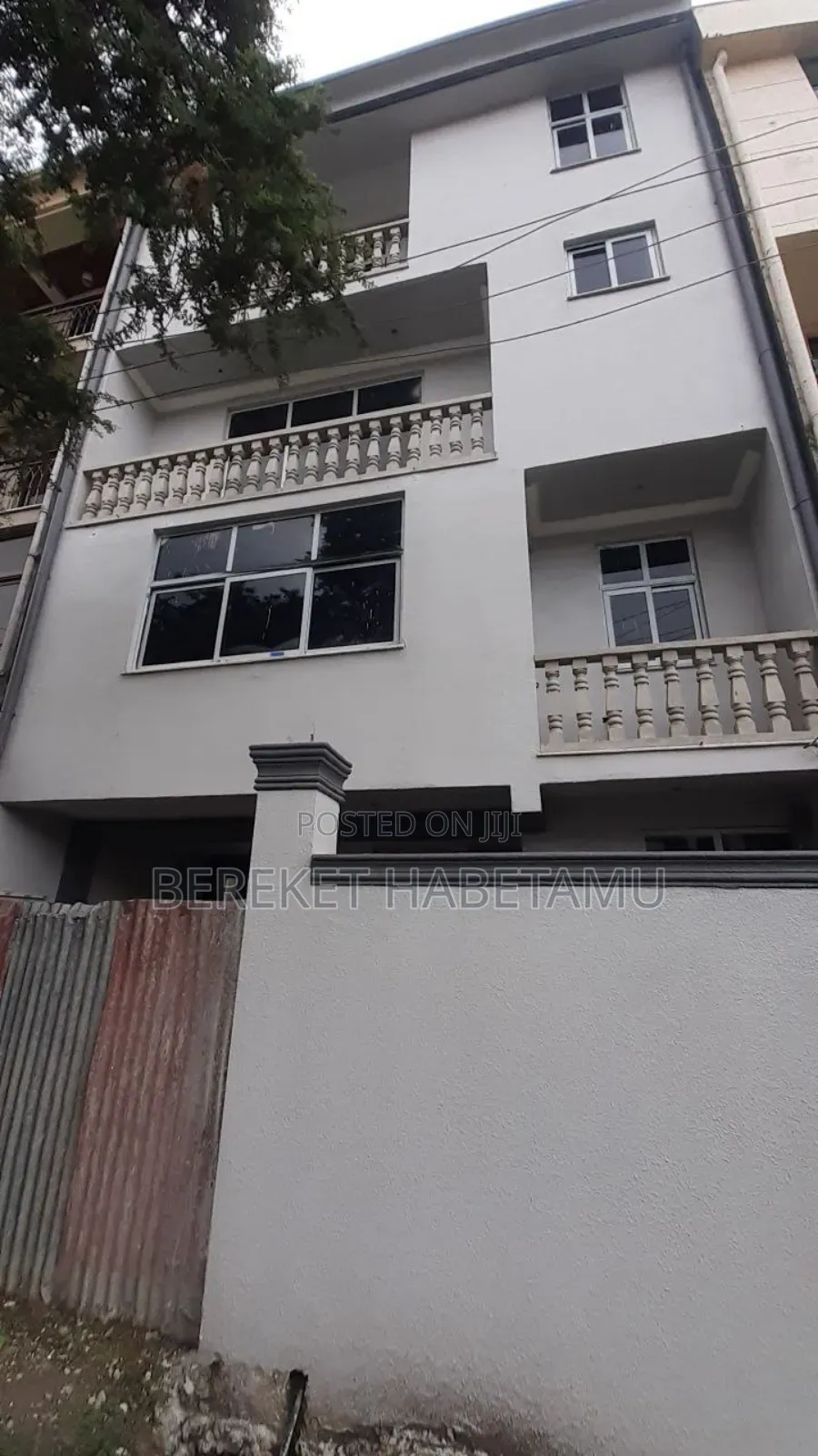 5bdrm House in አዲስ አበባ, Nifas Silk-Lafto for sale