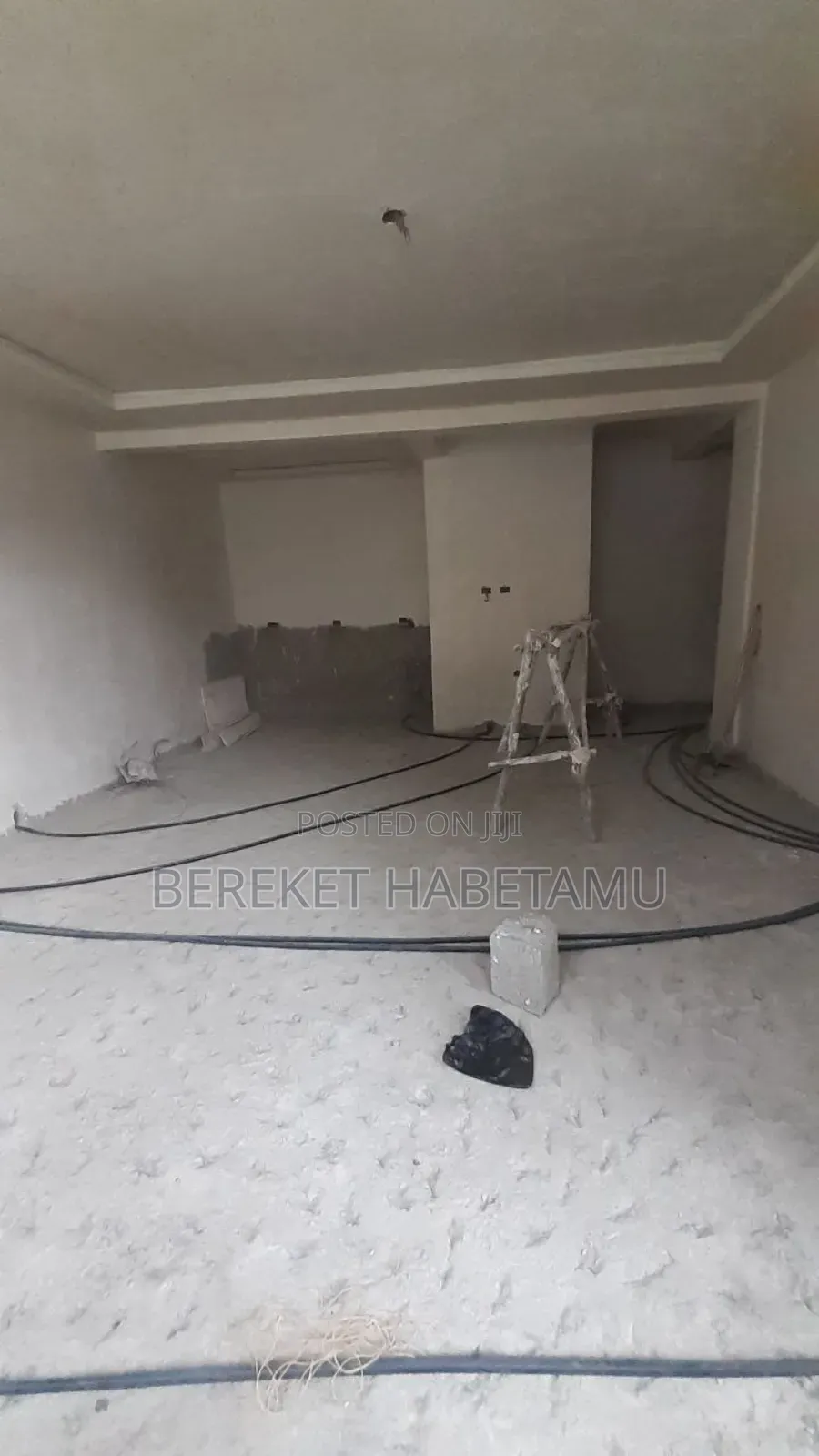 5bdrm House in አዲስ አበባ, Nifas Silk-Lafto for sale