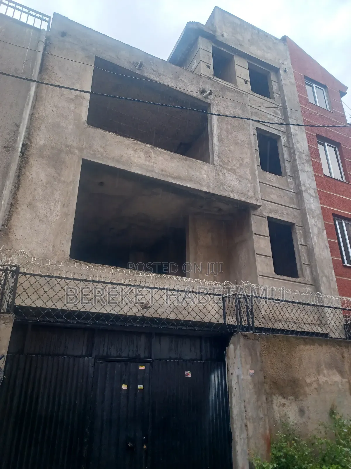 5bdrm Farm House in አዲስ አበባ, Nifas Silk-Lafto for sale