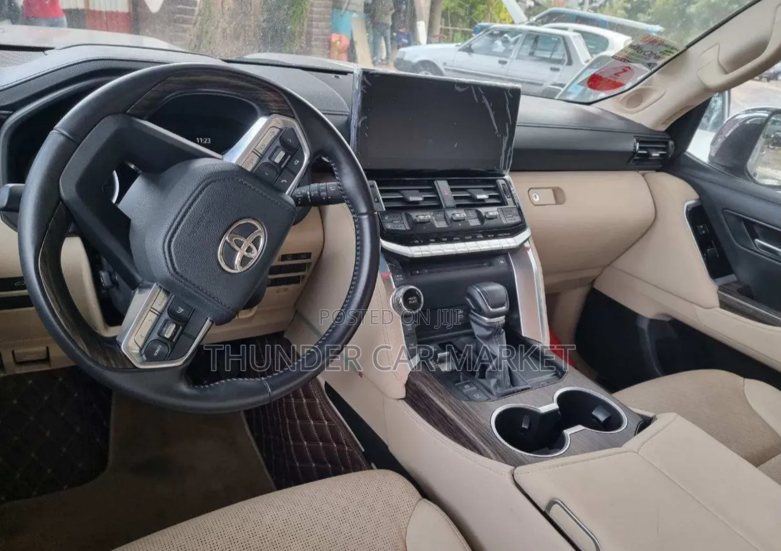 Toyota Land Cruiser 2023 Silver