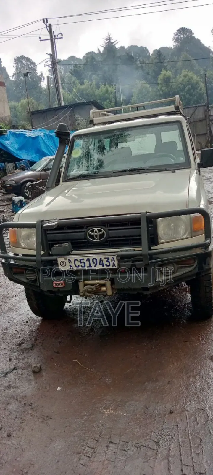 Toyota Land Cruiser 2016 White