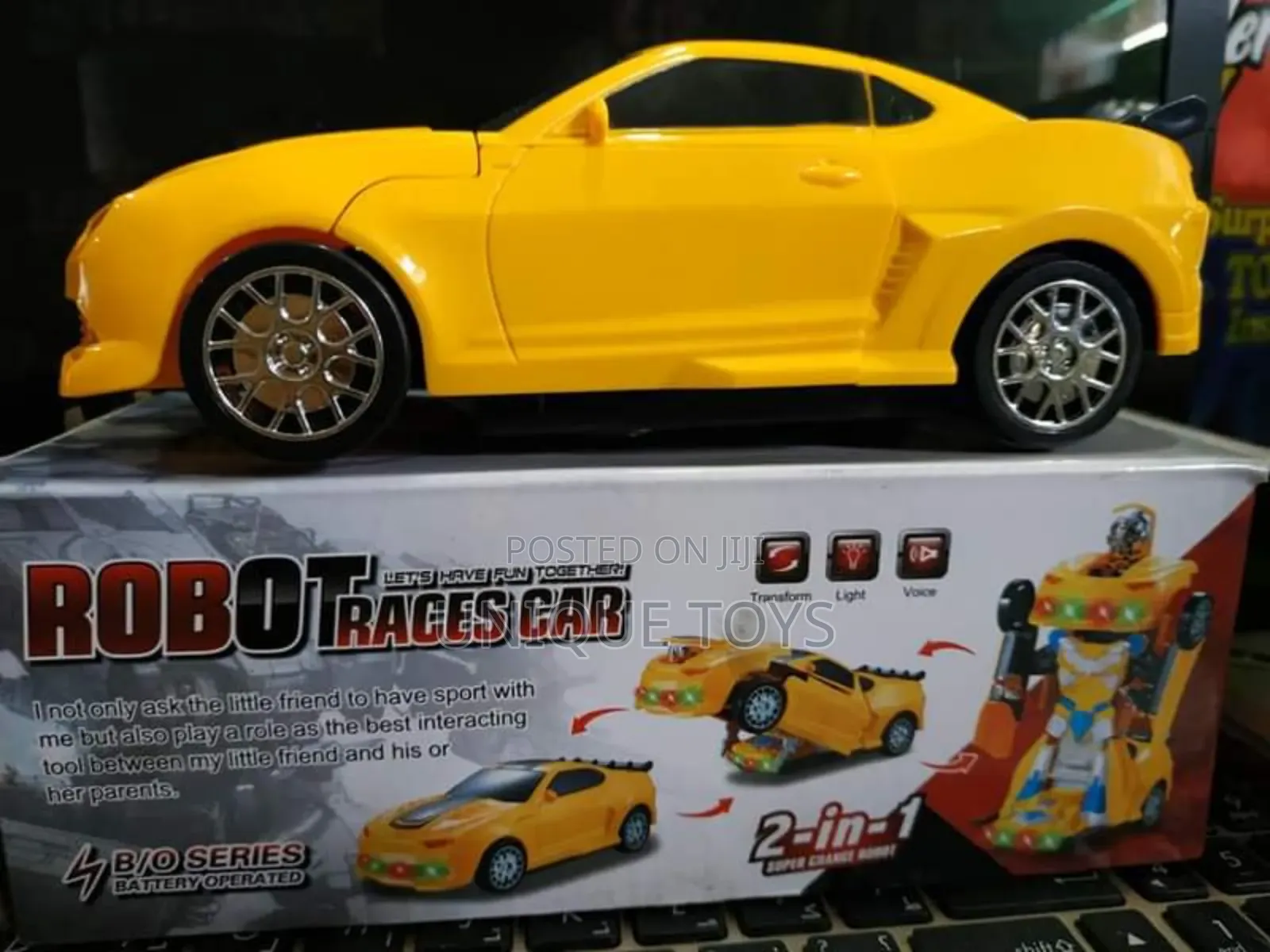 2-in-1transforming Robot Races Car: Transform, Light Sound