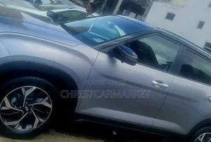 Hyundai Creta 2022 Silver