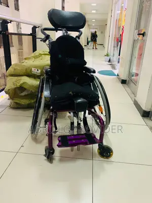 Photo - Children Lightweight Wheelchairs, Propelled Wheelchair,