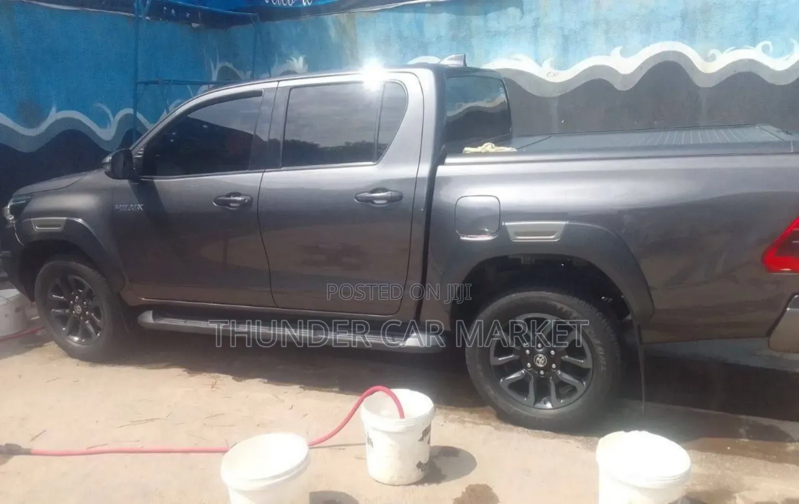 Toyota Hilux 2021 Gray
