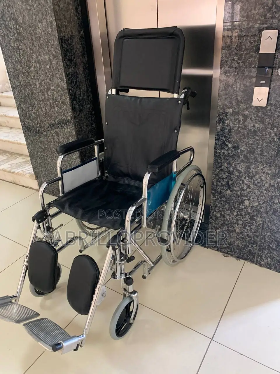 DURABLE AND LIGHTWEIGHT - Wheelchair';WHEELCHAIR Hydraulic