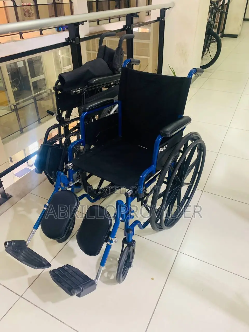 Elevating Leg Rests Wheelchair, Wheelchair, Swing Away Foot