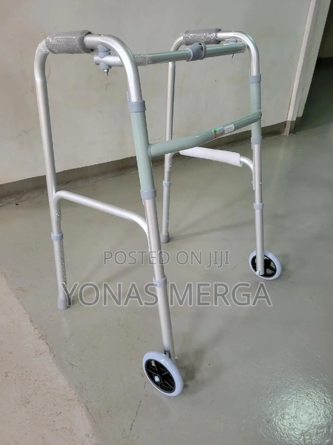 150kilo Carrying Walker×2×Adjusting Walker_3_medical Walker