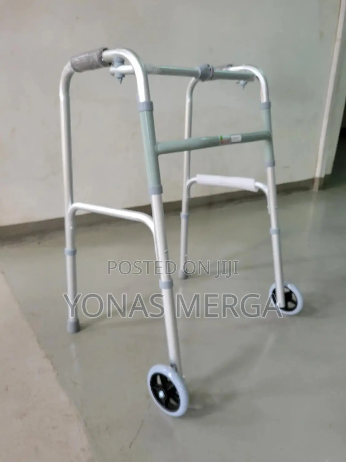 | Folding Walker for Adults | Elderly/Persons | Patients |