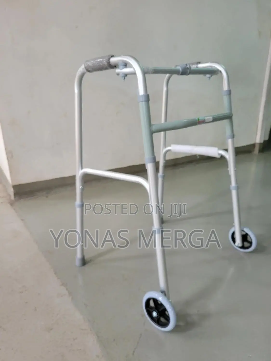 Featurelight Walker°7°1-Button Walker☆~Under Rehabilitation