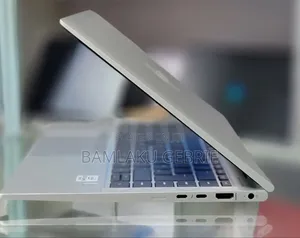 Photo - New Laptop HP EliteBook 840 16GB Intel Core I5 SSD 512GB